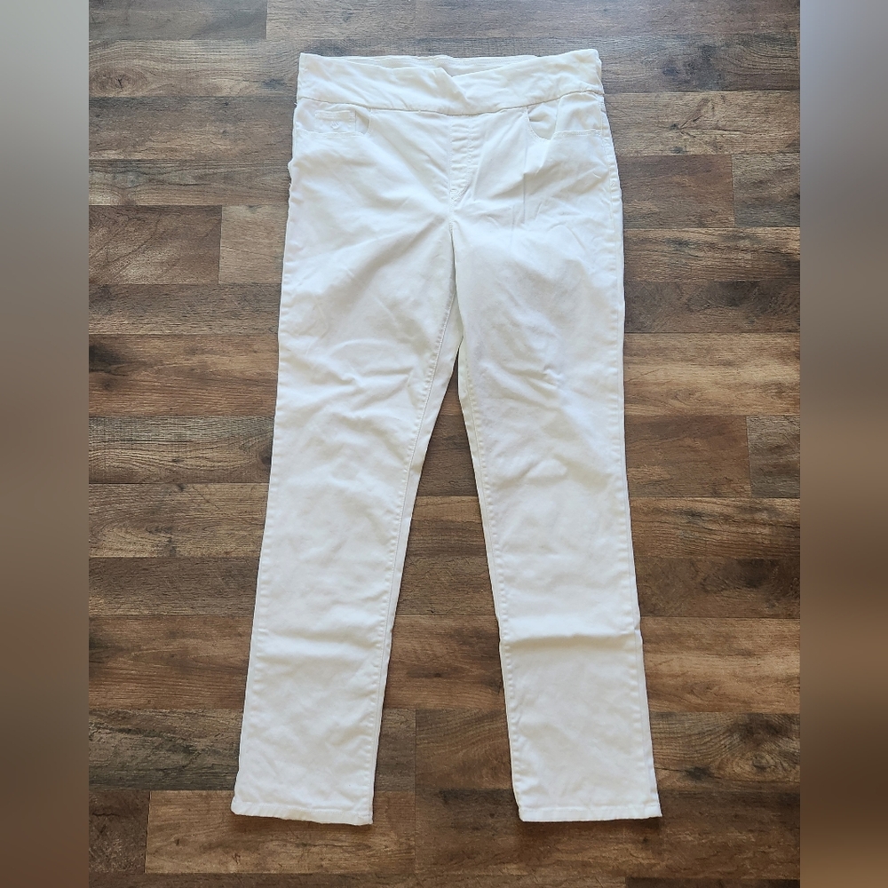 Gloria Vanderbilt Amanda Pull On White Pants Size 16L